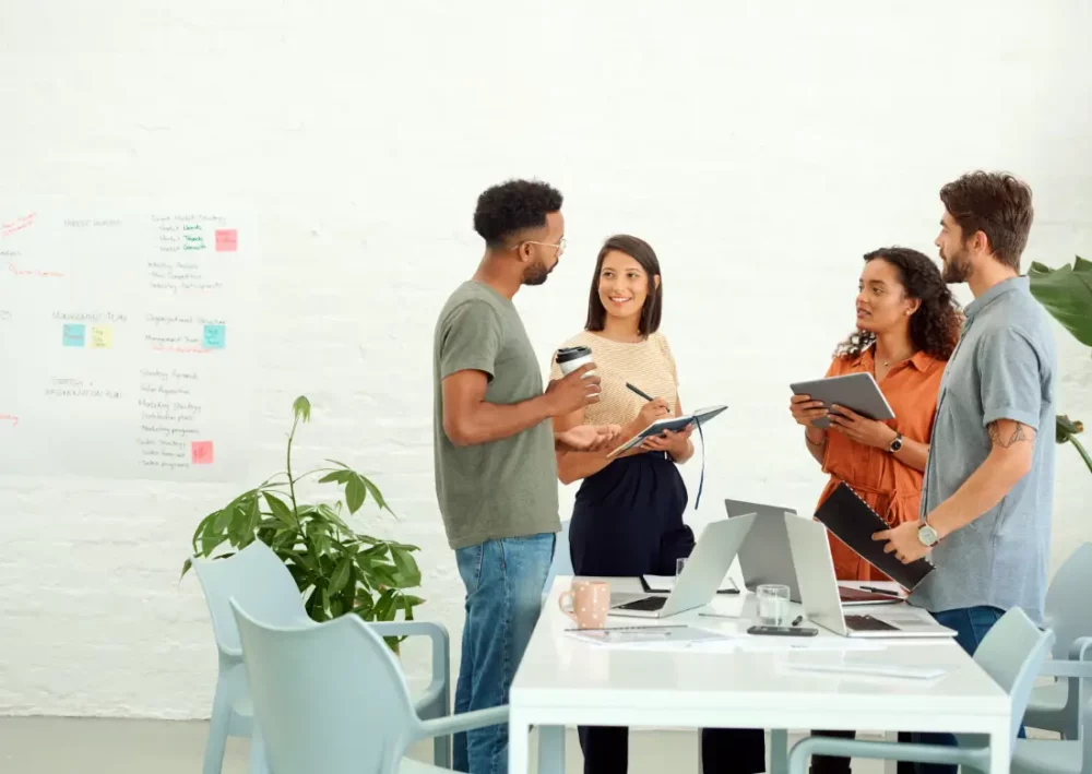 La cartographie des compétences est un outil polyvalent qui dépasse les seuls domaines des ressources humaines et de la formation.